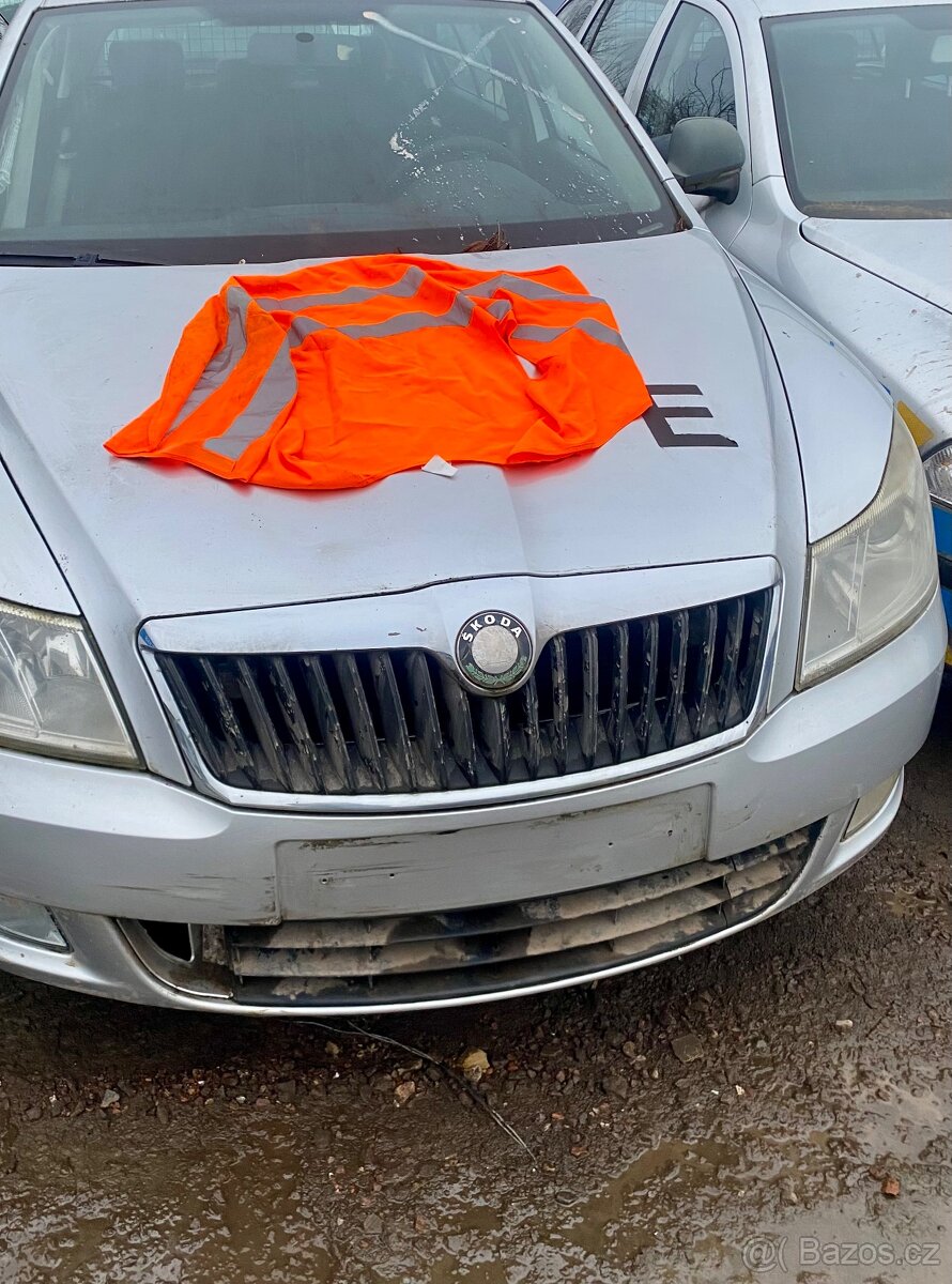 Škoda Octavia 2 facelift stříbrná absolutně bez koroze