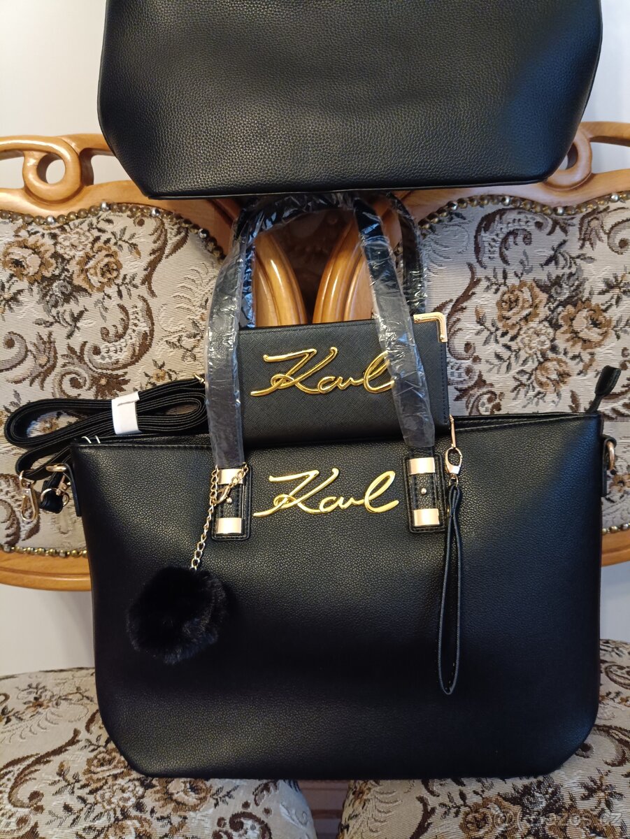 Kabelka Karl s peněženkou a odnímatelným popruhem.