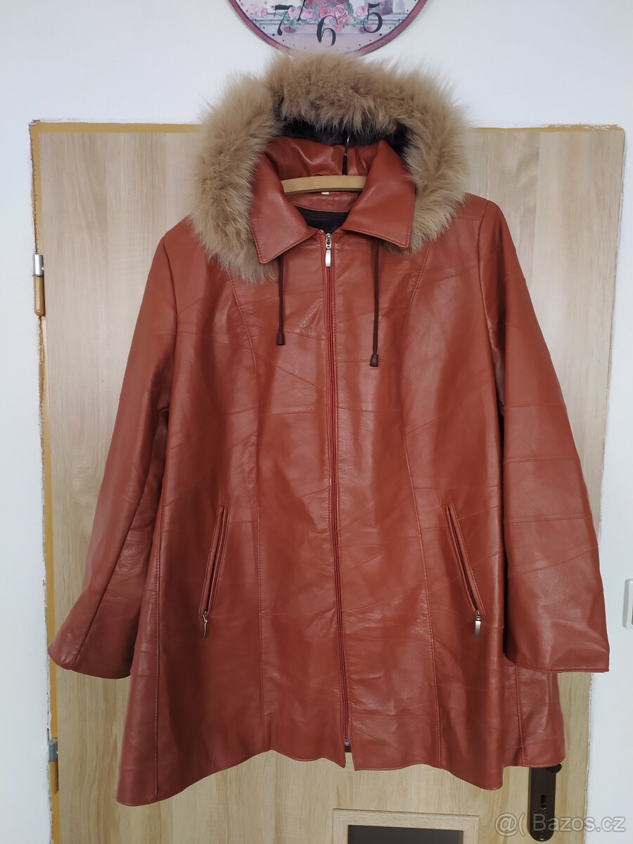 Kabát vel 50, bunda.