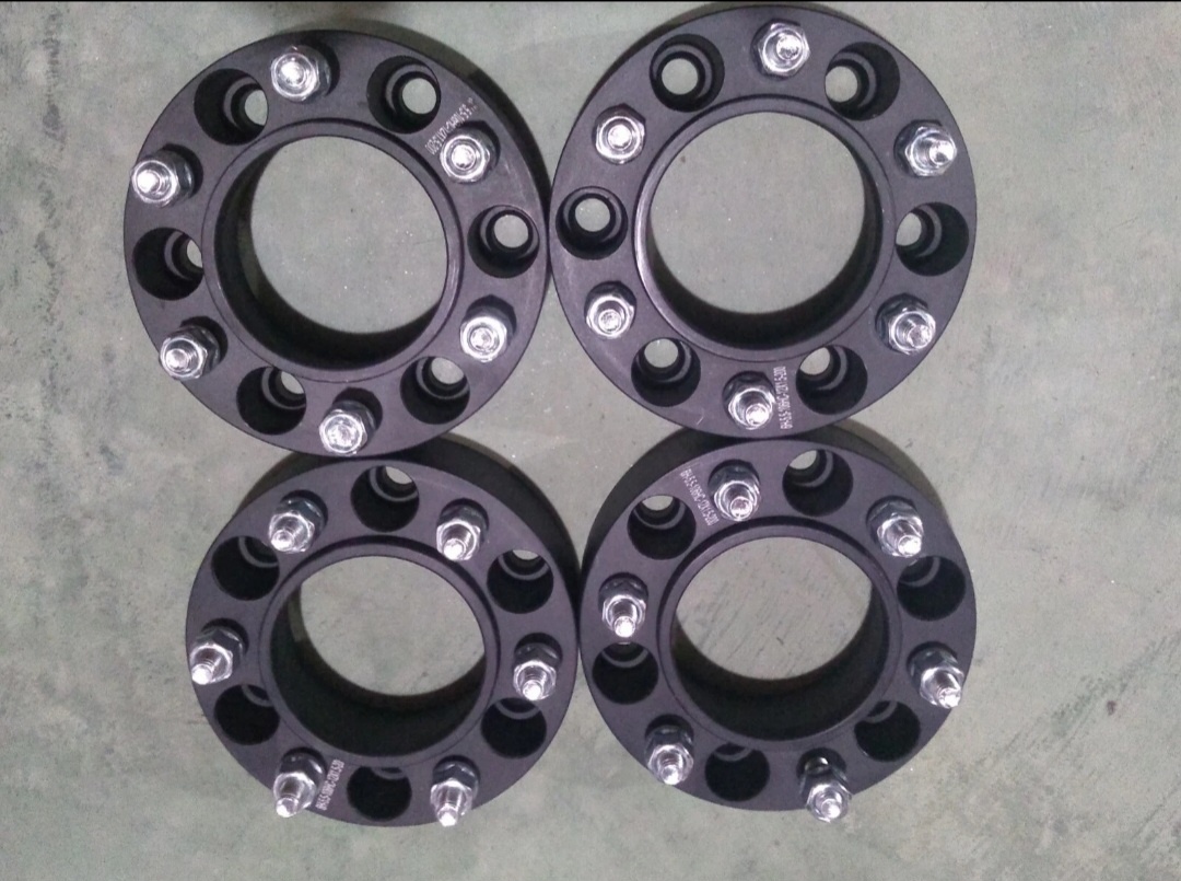 Rozšiřovací podložky pro Dodge RAM 50mm