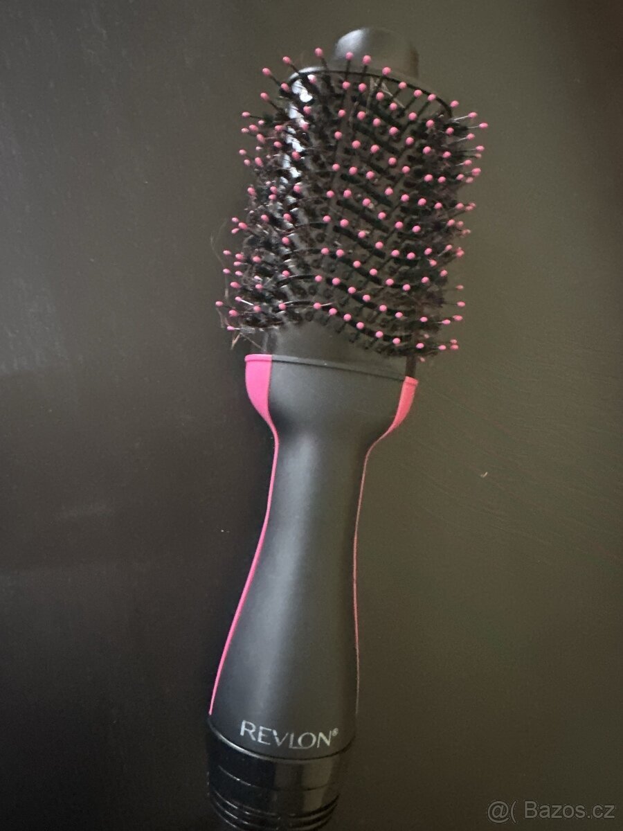 kulmofén Revlon
