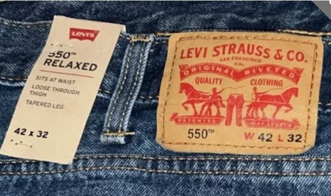 Jeansy LEVI Strauss 42x32