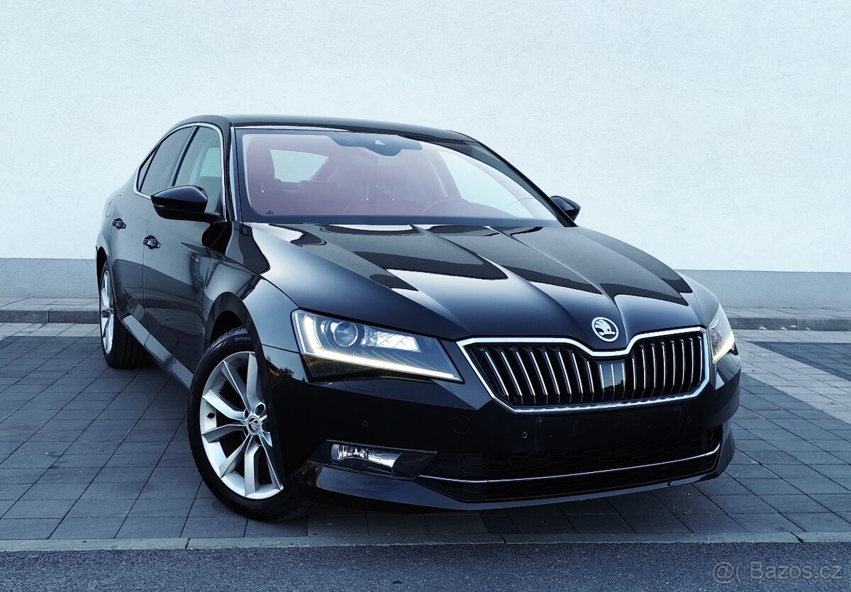 Škoda Superb III 2.0 tdi DSG Style -- TOP VÝBAVA --