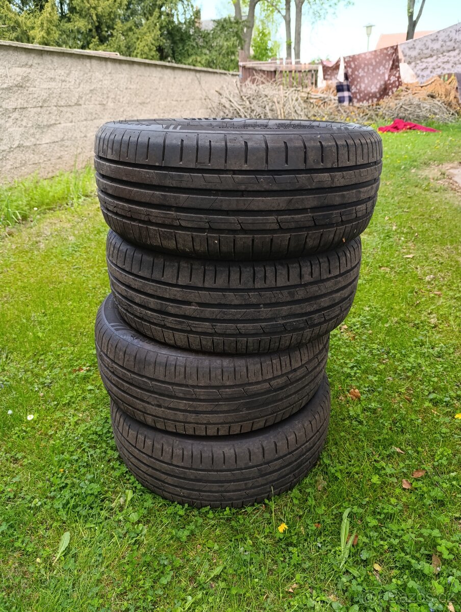 GITISYNERGY 215/55 R16 97W