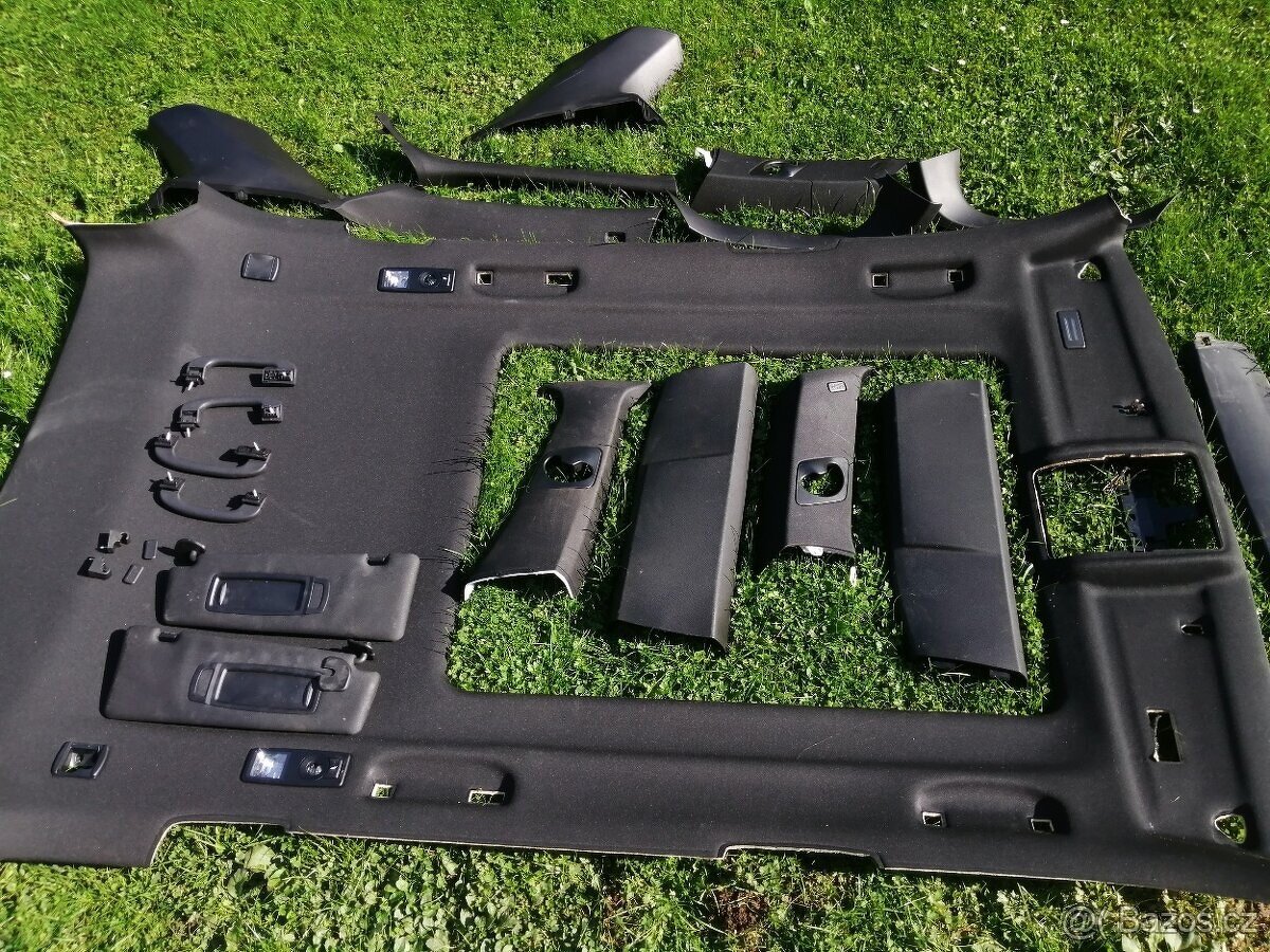 BMW X5 E70 - cerny interier