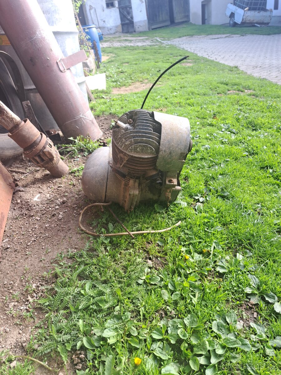 Prodám motor jawa 175 cm