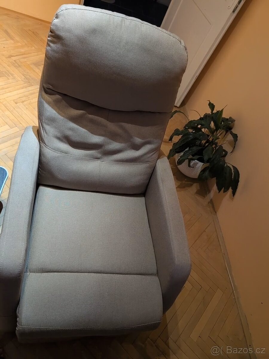 Polohovací křeslo textil