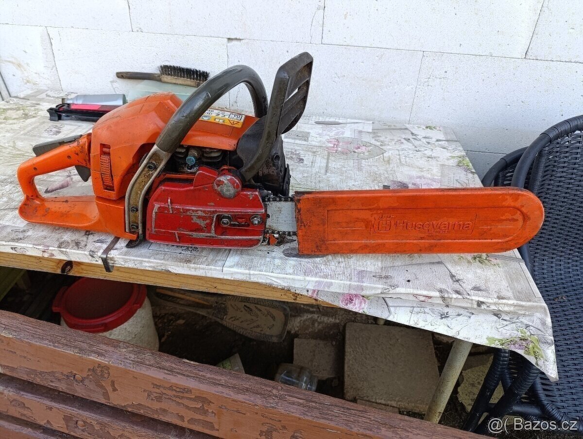 Pila Husqvarna 359