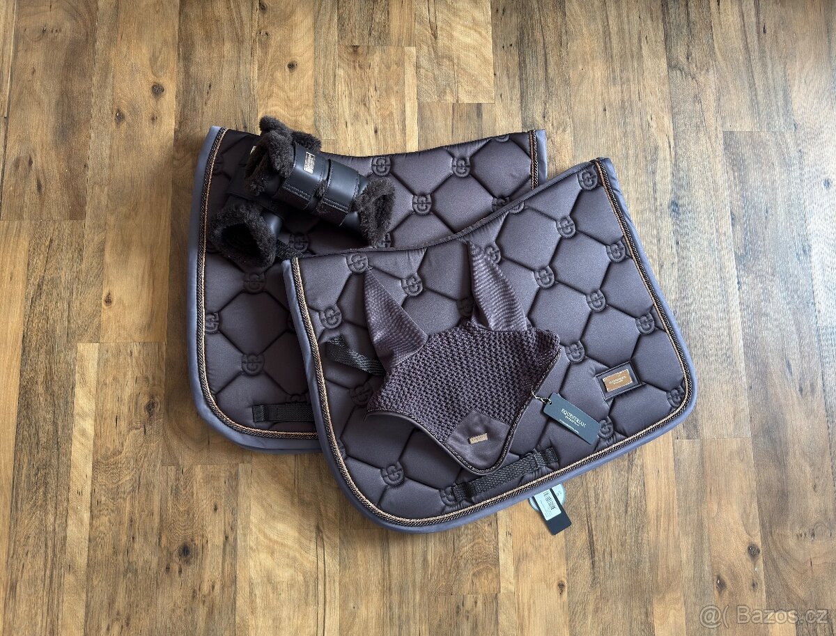 Equestrian Stockholm Moonless Night DL a VS