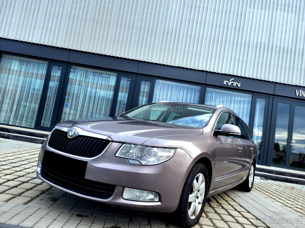 Škoda Superb combi 2.0 TDI Elegance R.V.2011