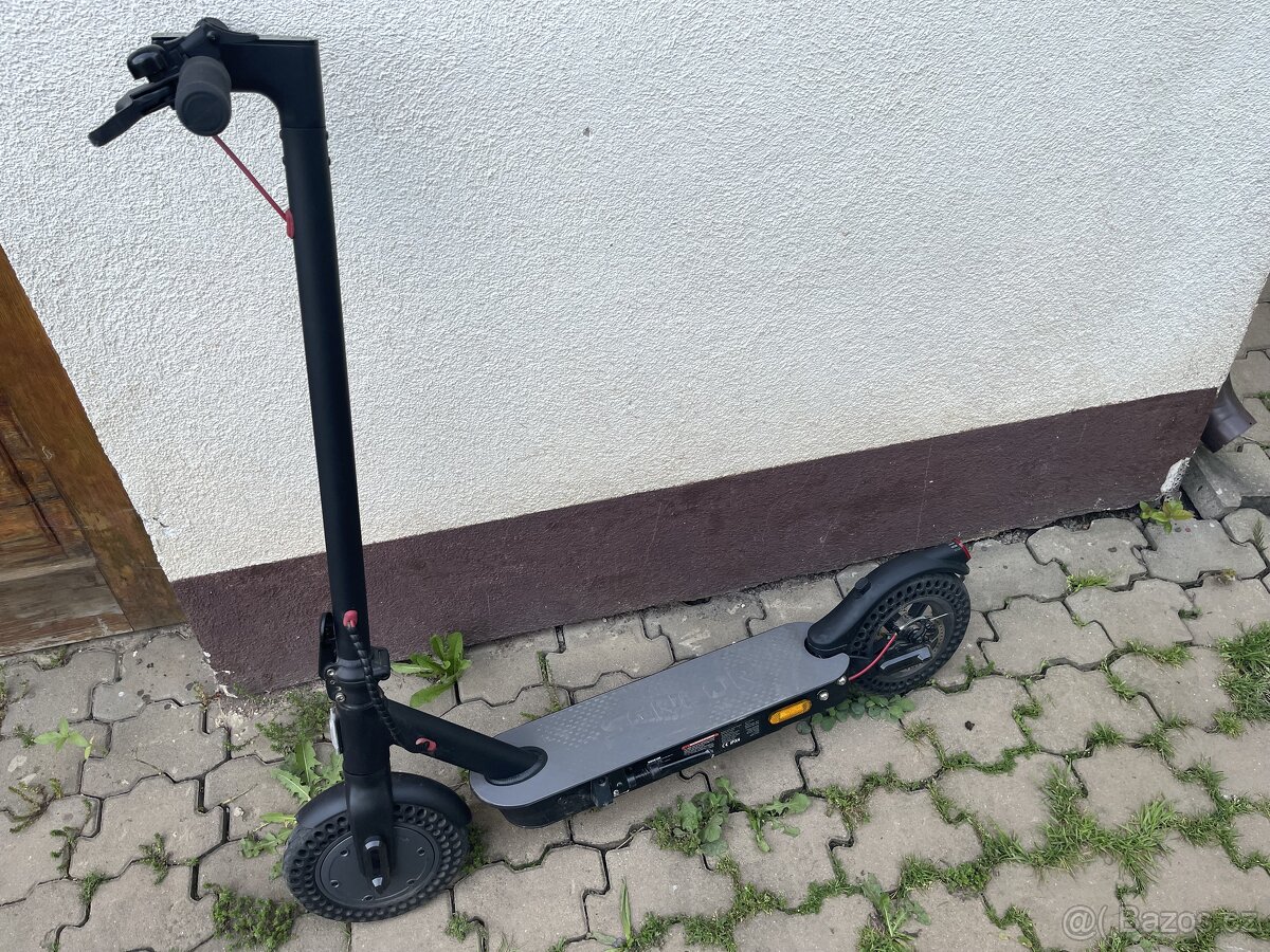 Elektrická koloběžka Sencor Long Range