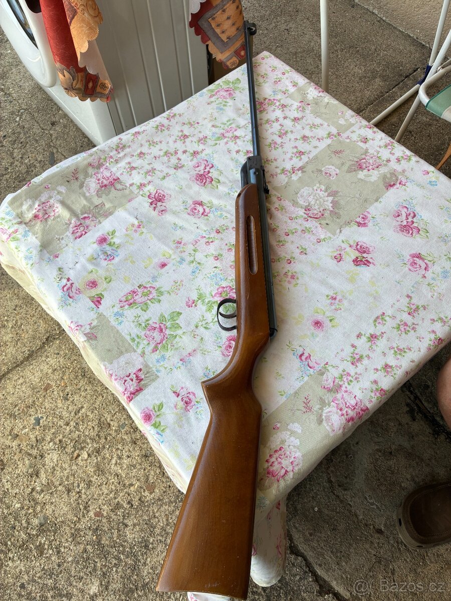 Vzduchovka Slavia typ 620