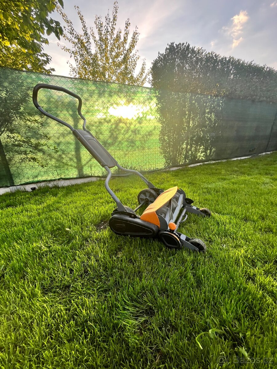 Sekačka vřetenová Fiskars Sharp