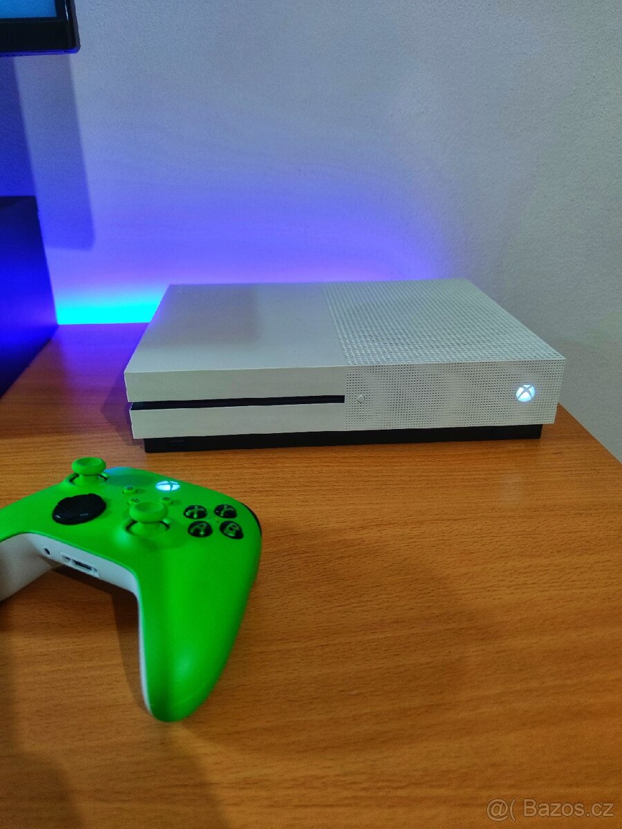 Xbox One S + nový ovladač a hra