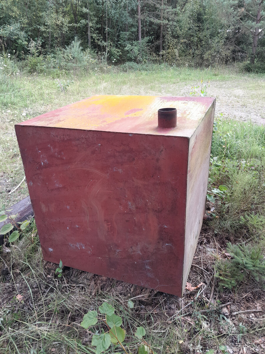 Nádrž 1000 litrů