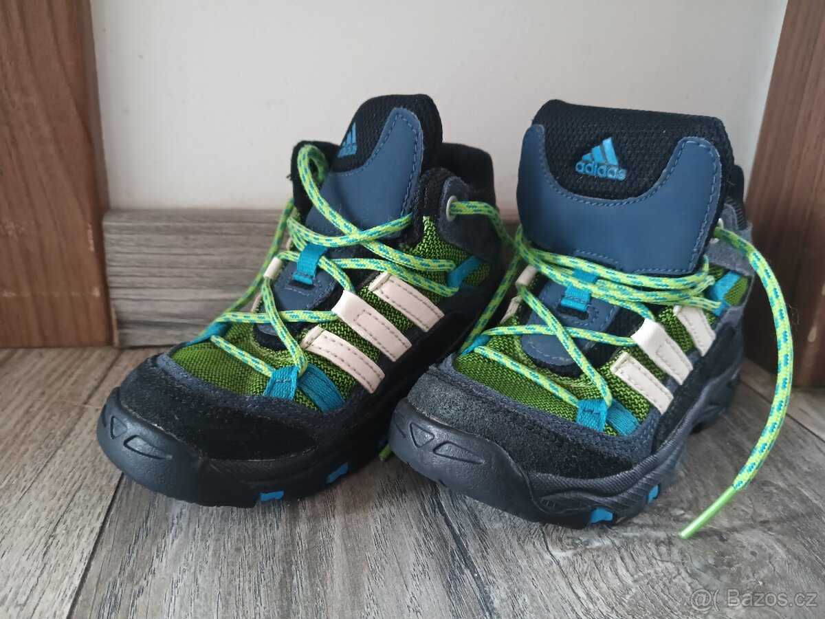 Tenisky adidas