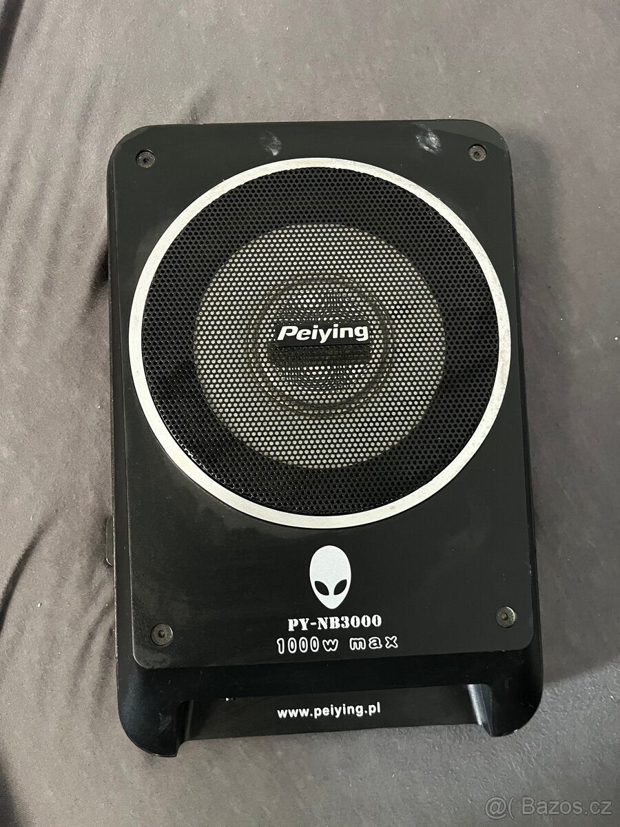 Subwoofer Peiying PY-NB3000 (1000W max).