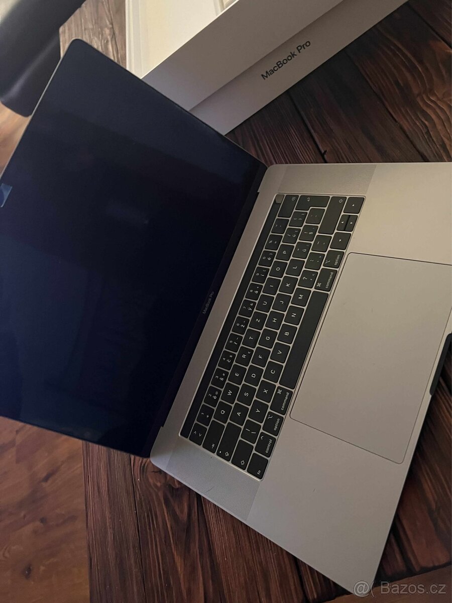 MacBook Pro 2019 15” nadstandardní konfigurace