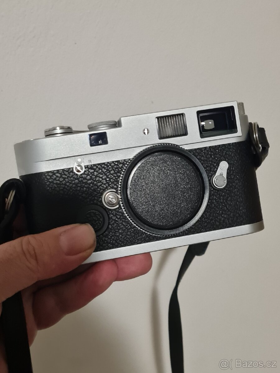 Leica MP