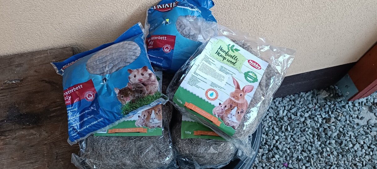 Materiál na pelíšek pro hlodavce