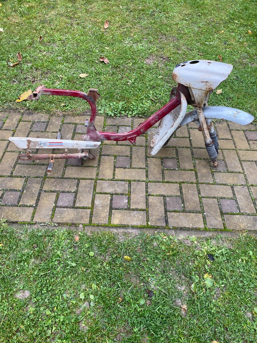 Jawa 50 typ 21 sport rám s TP a původní malou spz