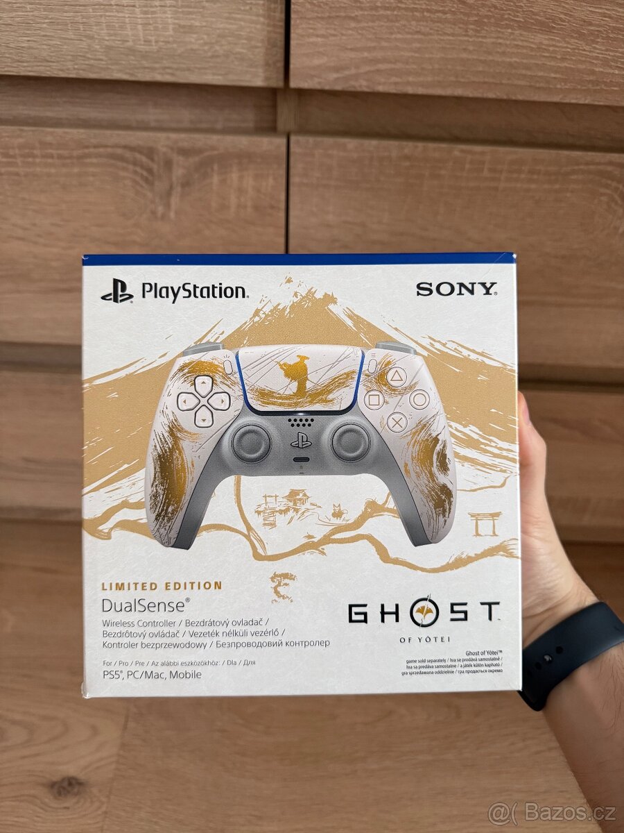 PS5 DualSense Ghost of Yotei Gold Limited Edition