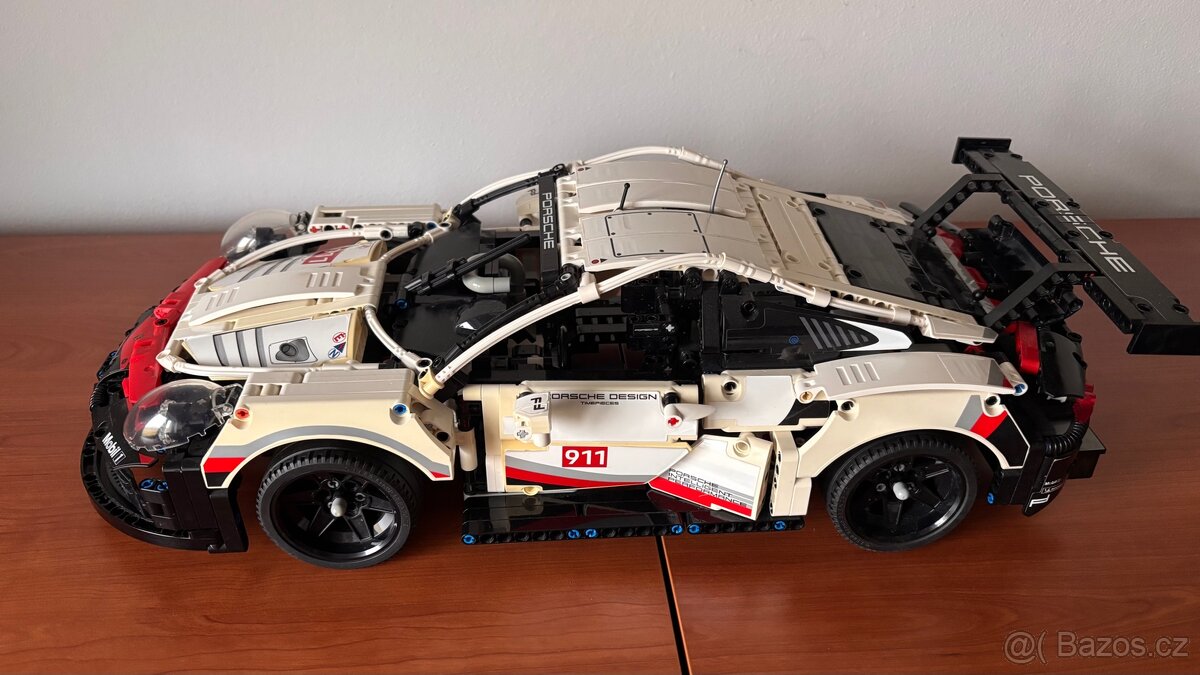 Lego porsche 911 gt3 42096