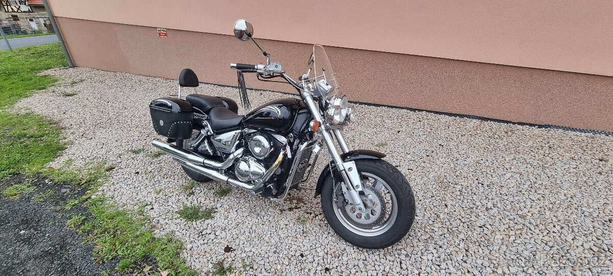 Suzuki VZ800 Marauder