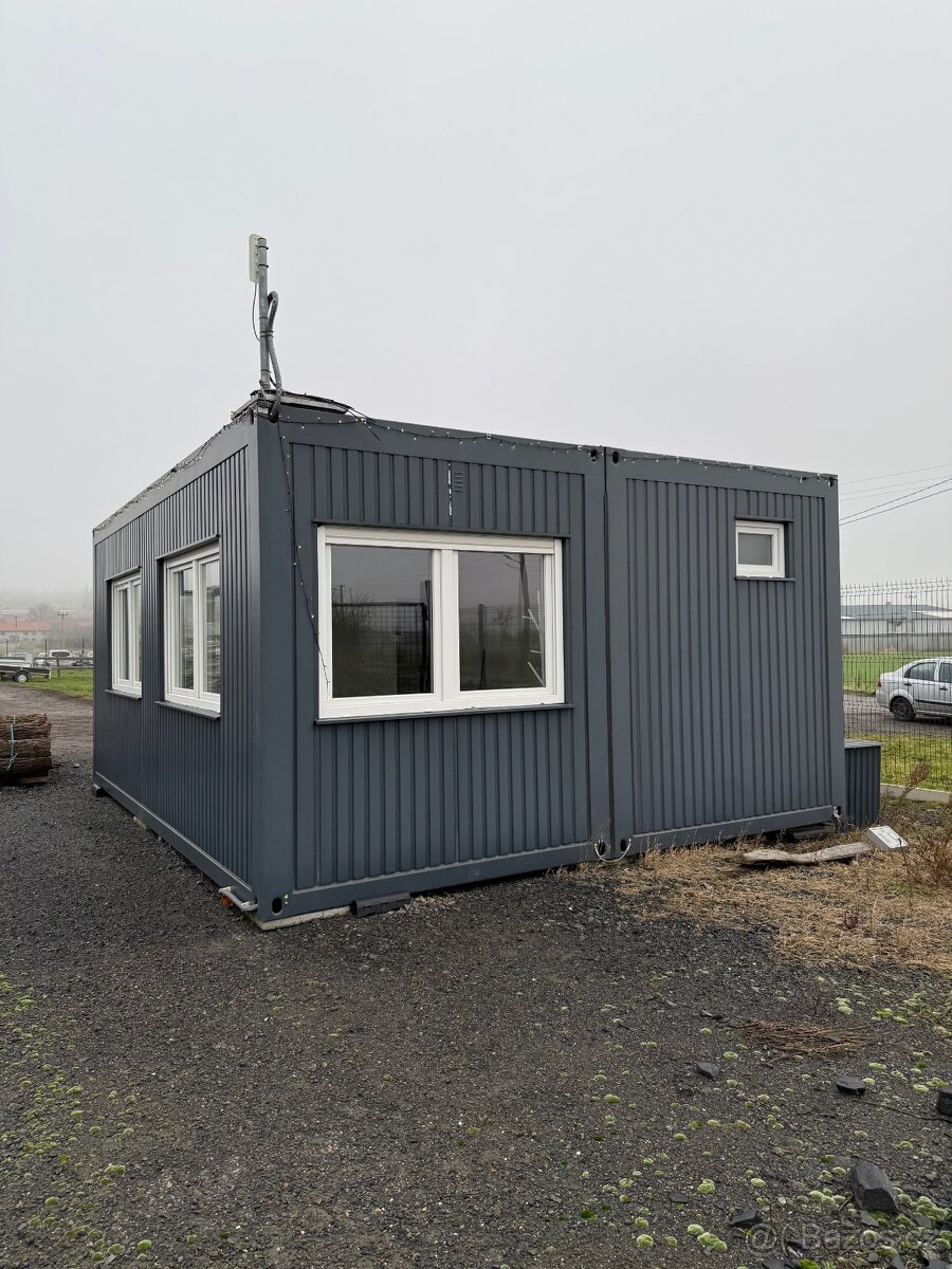 Pronájem kontejnerové buňky 25 m²