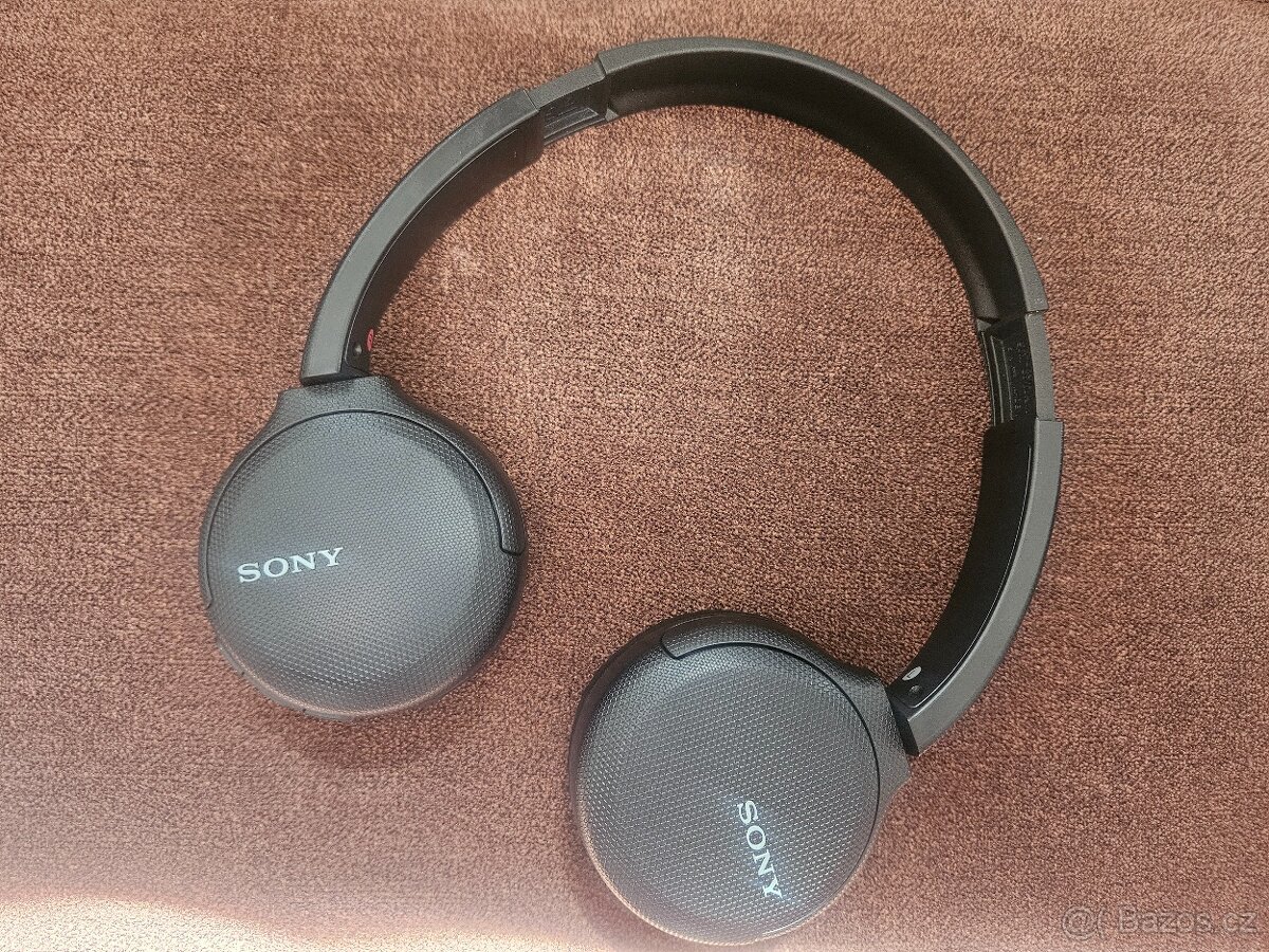 Sony WH-CH510 bezdrátová stereo sluchátka černá