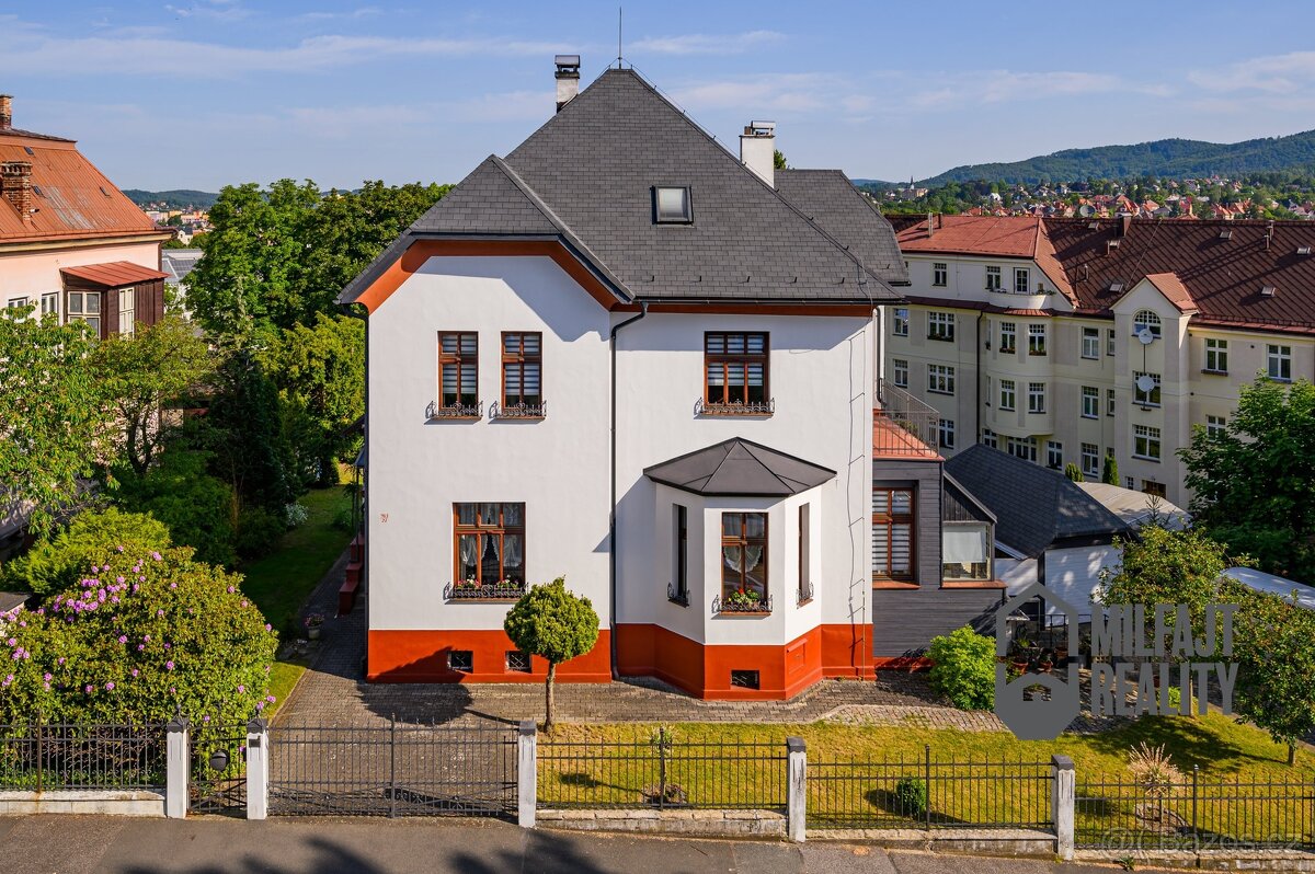 Prodej rodinné domy, 338m2, Liberec, ev.č. 06497