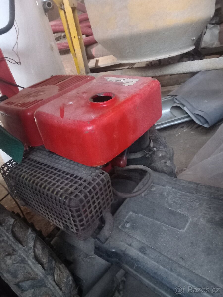 Prodám motor terra