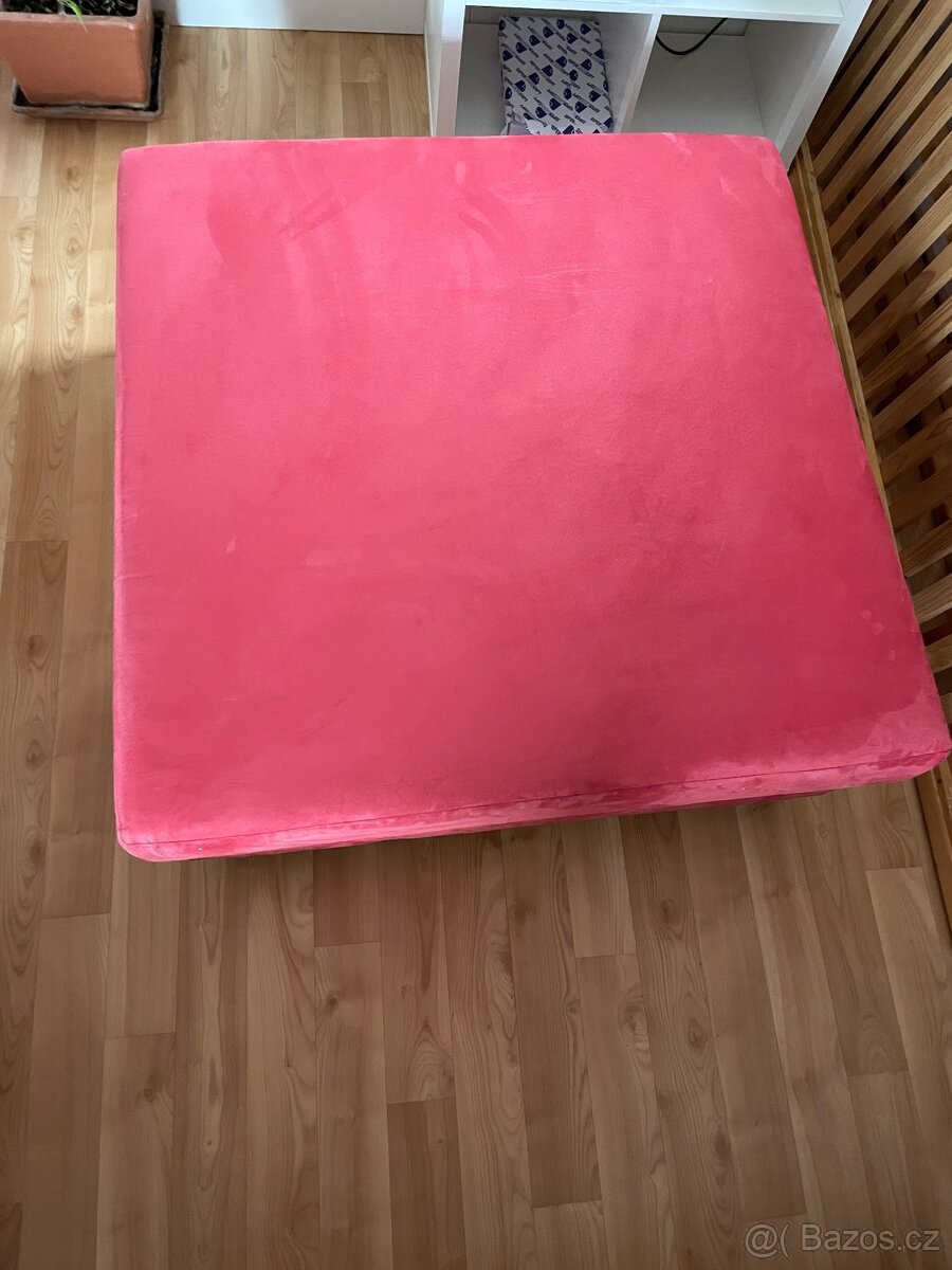 Velký taburet, taburet do obýváku