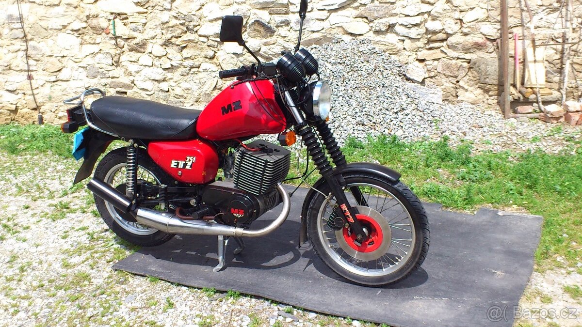 MZ 251