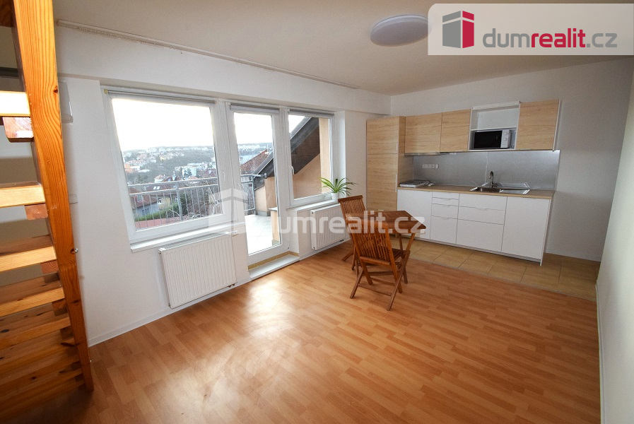 Pronájem 2+kk, 40m² + terasa 14m², P5-Smíchov, ul. Nad Palat