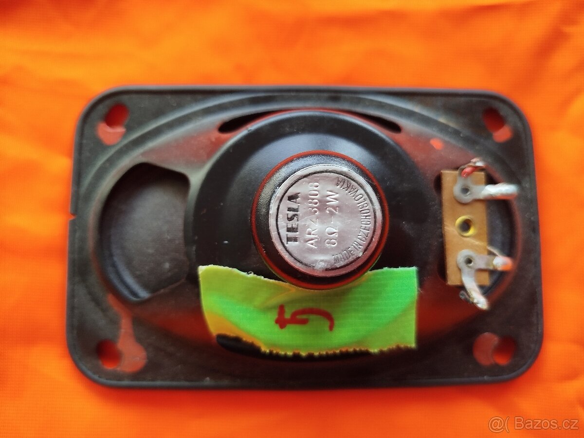 [005]  Repro TESLA ARZ 3808 (8 Ω, 2 W)