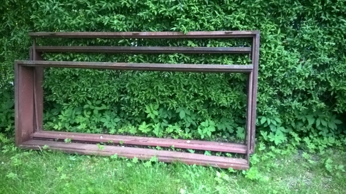 Prodám kovová futra