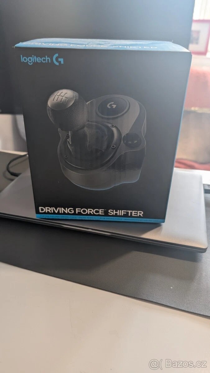 Logitech g29 řadící páka