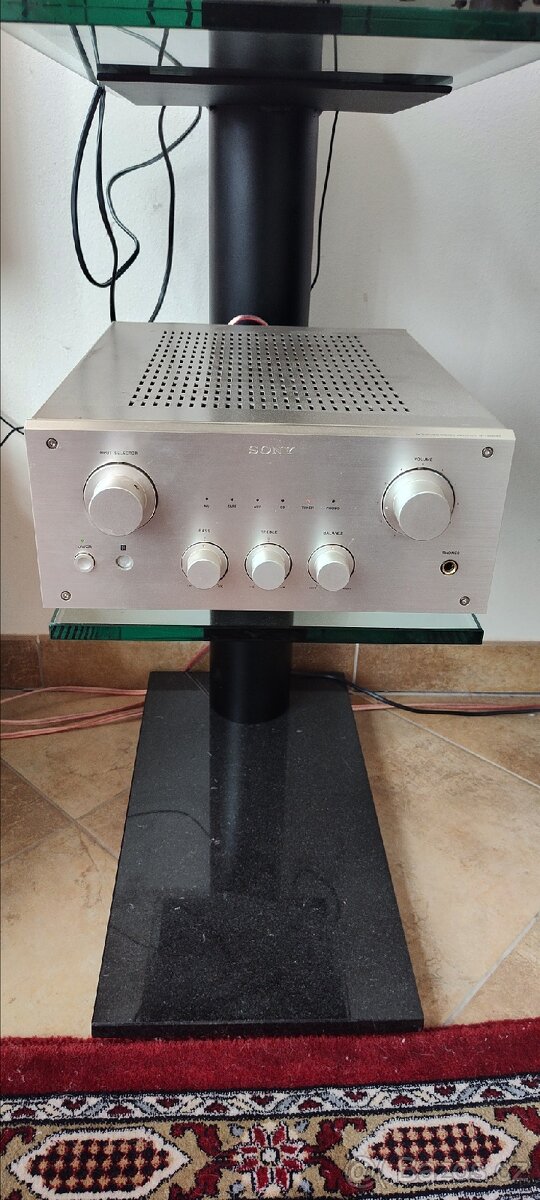 Zesilovač Sony Esprit TA-F3000ES
