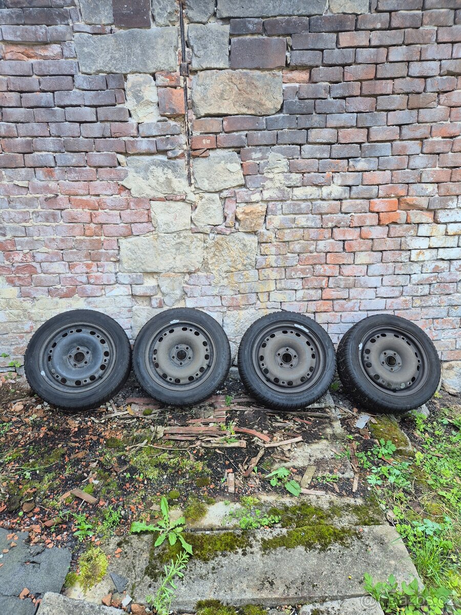 Zimní pneumatiky Barum, Firestone