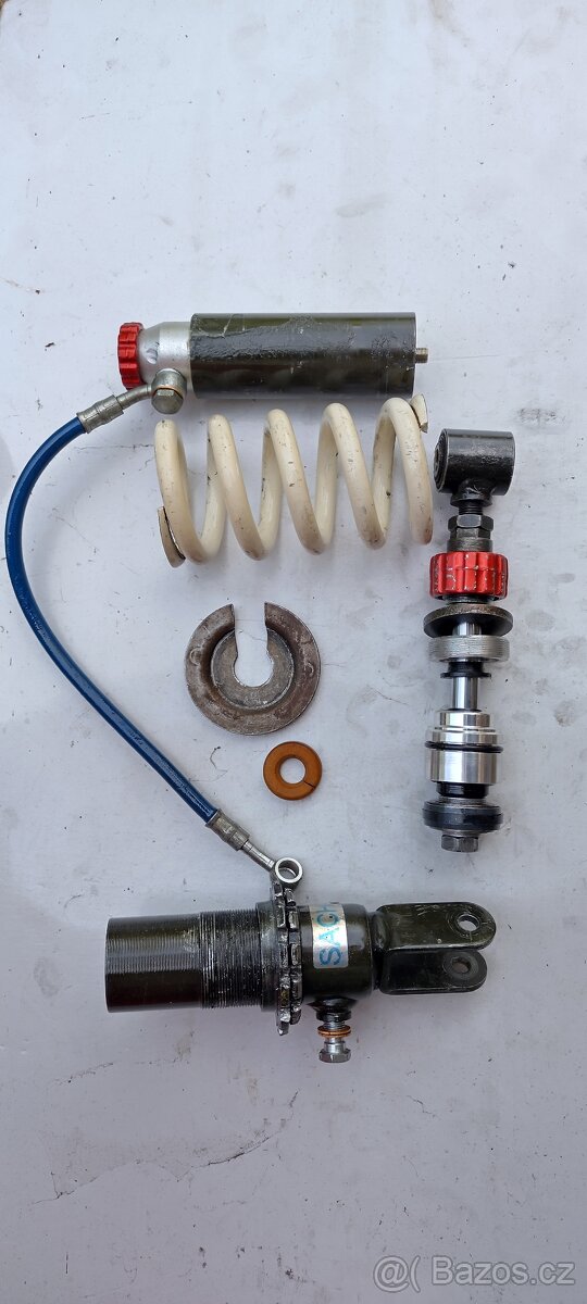 Zadní tlumič Sachs Aprilia RS 125 SP na opravu