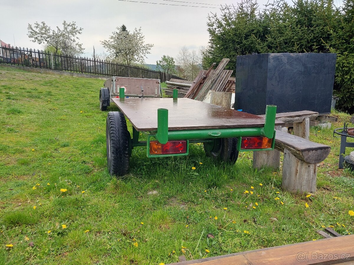 Kára za traktor