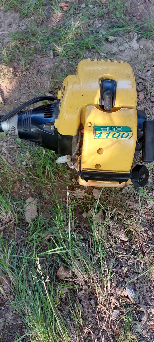 Prodám křovinořez Mcculloh Elite pro 4100