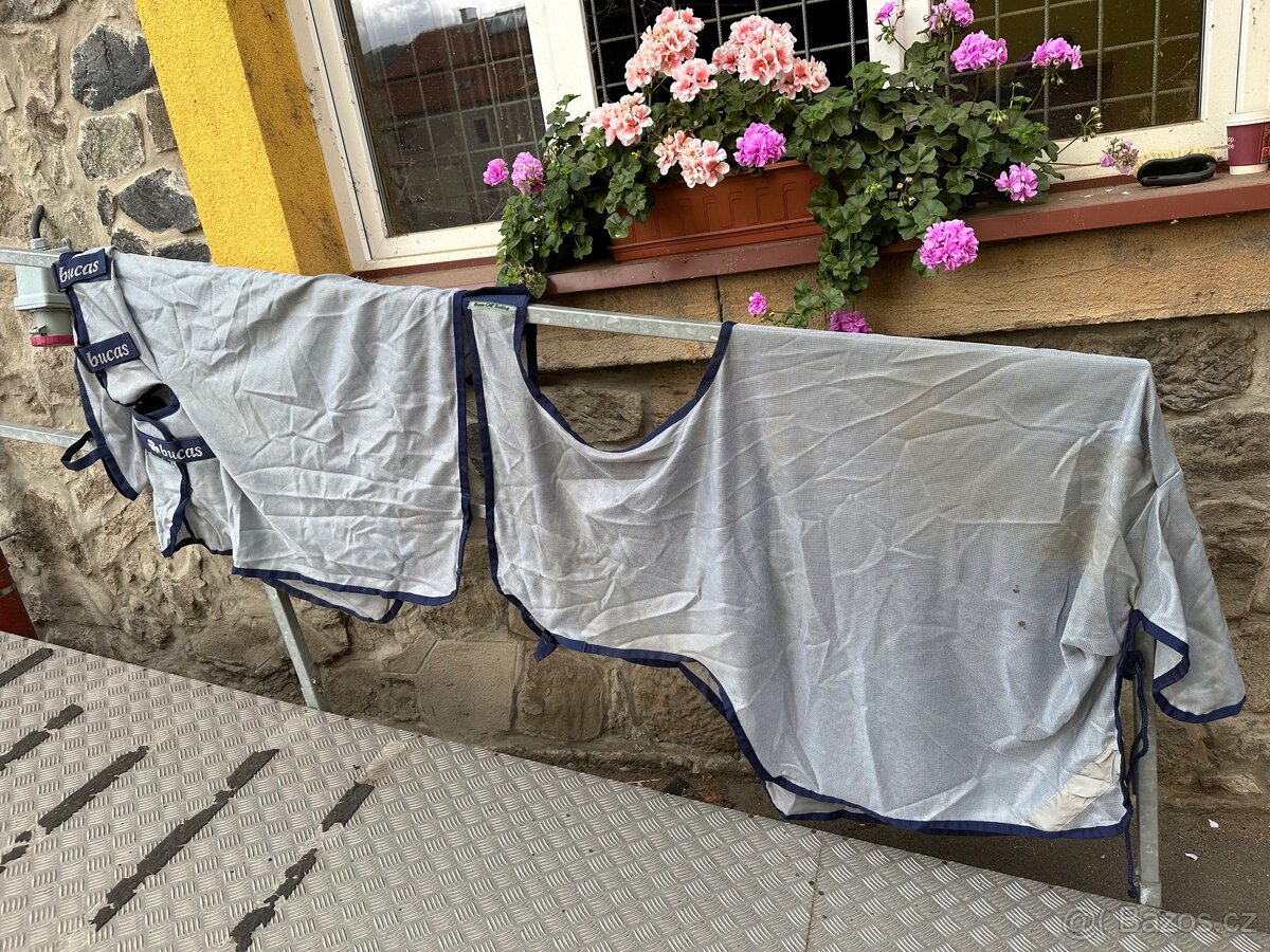 Bucas jezdecká síťová deka, 145 cm