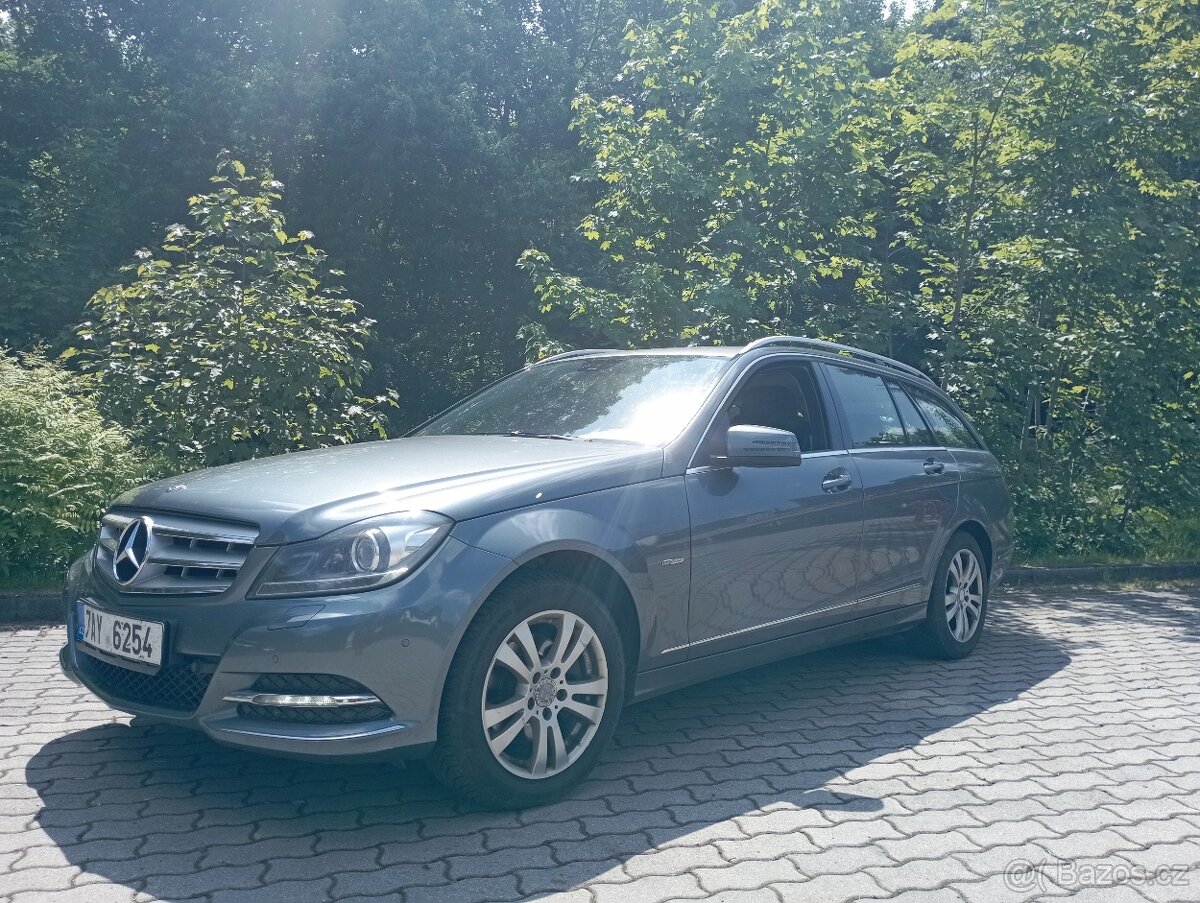 Mercedes-Benz C220 combi