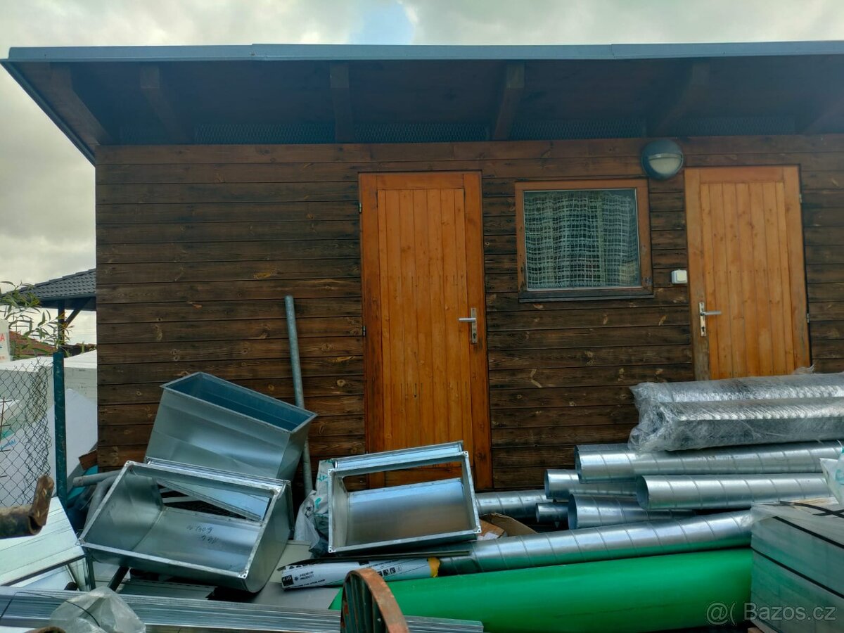 zahradní domek na nářadí