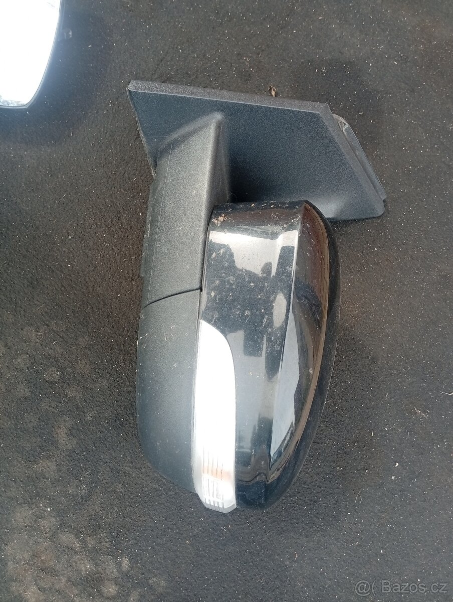 FORD EDGE ZARCÁTKO LEVÉ. LEVÉ ZRCÁTKO