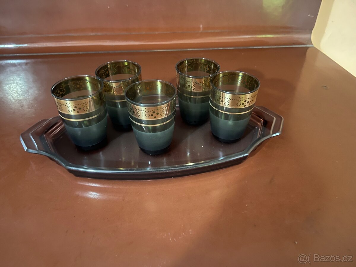 Krásný skleněný set