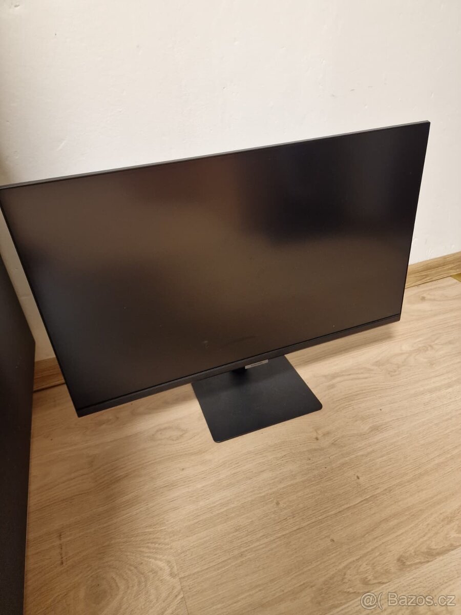 27" Samsung Smart Monitor M5
