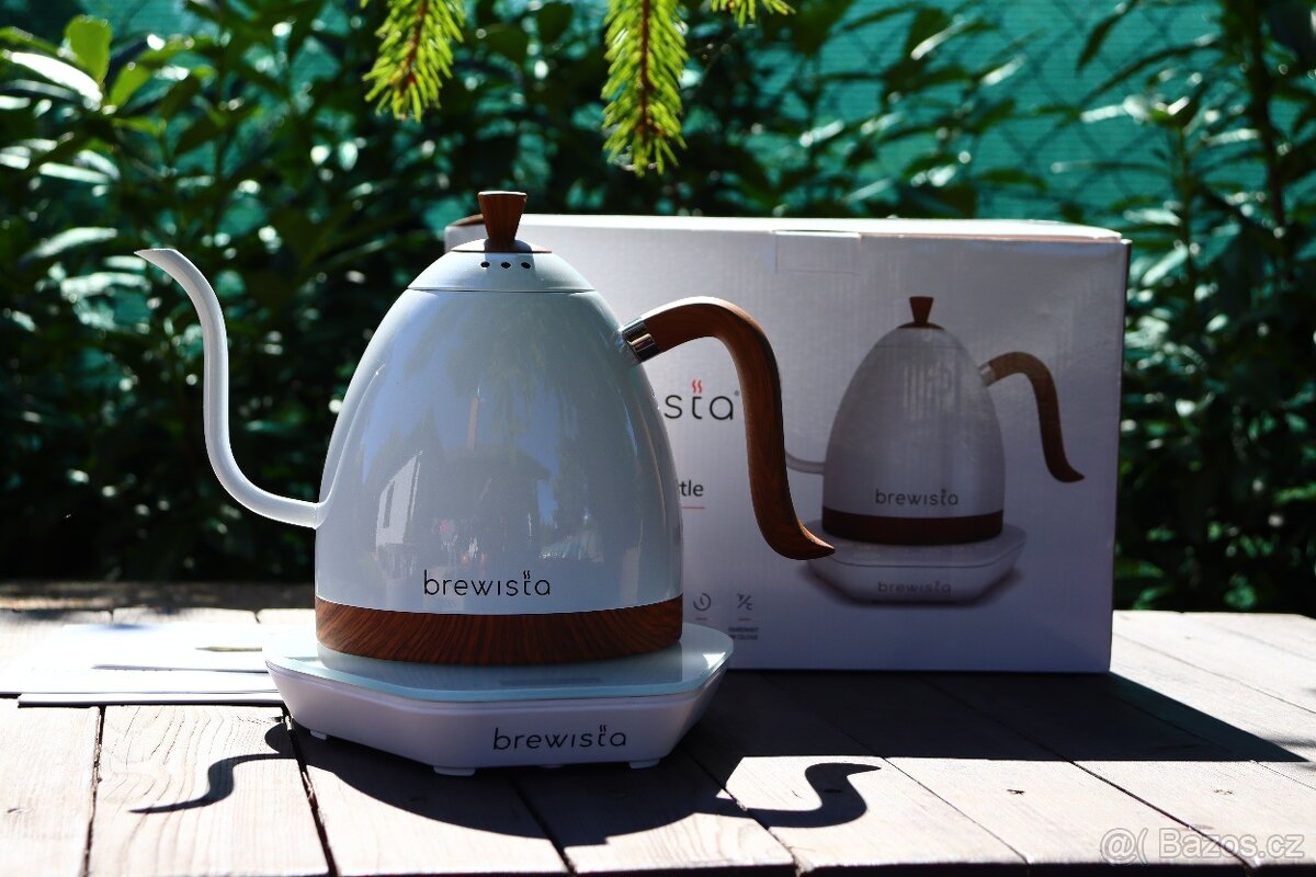 Digitální rychlovarná konvice Brewista Artisan Pearl White